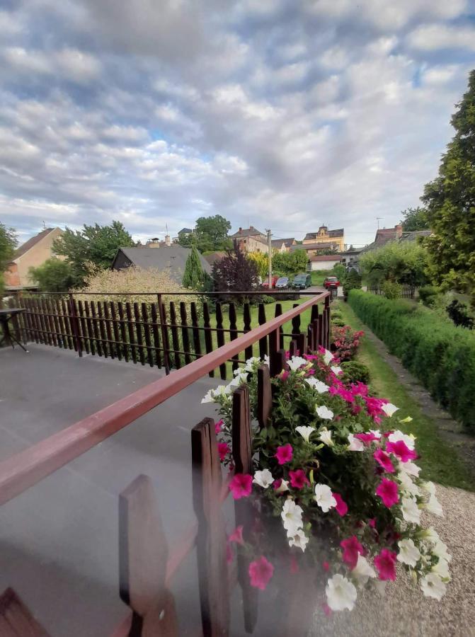 Petadvacitka Villa Ceska Skalice Exterior photo